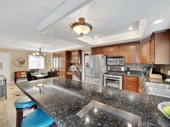 21382 21382 Lemontree, Huntington Beach CA 92646