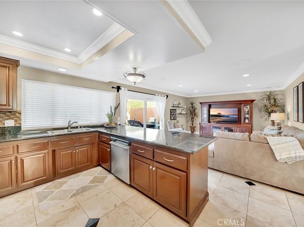 21382 21382 Lemontree, Huntington Beach CA 92646