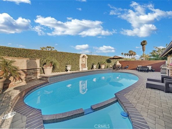 21382 21382 Lemontree, Huntington Beach CA 92646