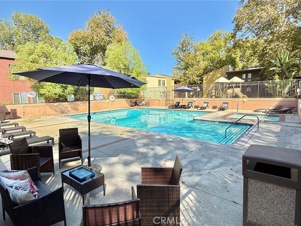 18350 Hatteras Street 176, Tarzana CA 91356