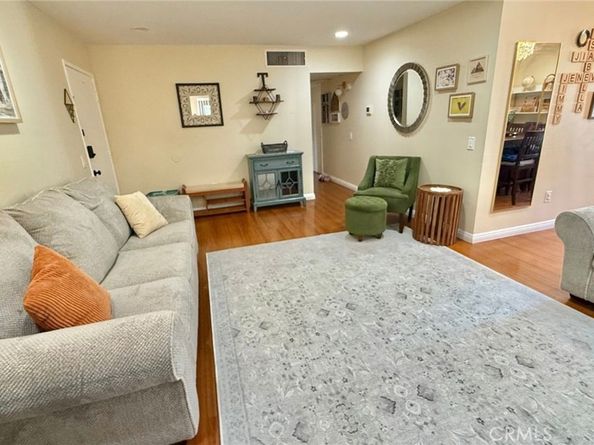 18350 Hatteras Street 176, Tarzana CA 91356