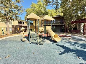 18350 Hatteras Street 176, Tarzana CA 91356