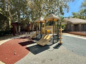 18350 Hatteras Street 176, Tarzana CA 91356