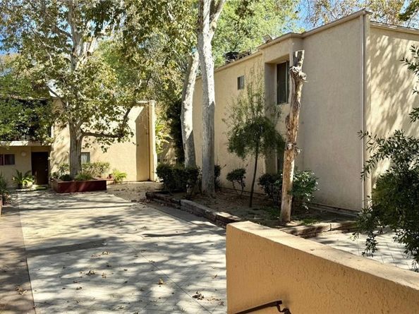 18350 Hatteras Street 176, Tarzana CA 91356