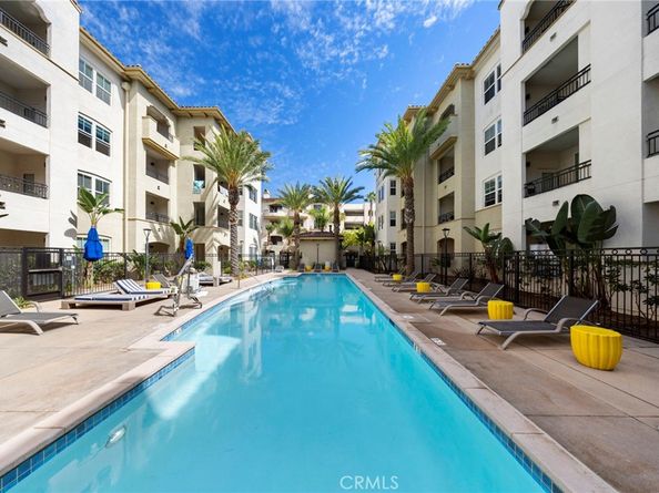 401 Bernard Street 211, Costa Mesa CA 92627