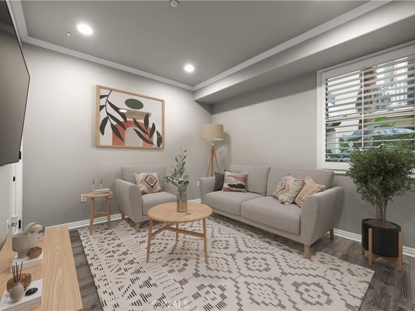 401 Bernard Street 211, Costa Mesa CA 92627