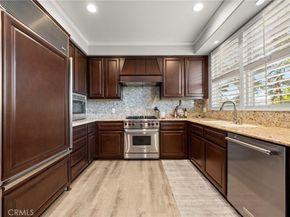 401 Bernard Street 211, Costa Mesa CA 92627