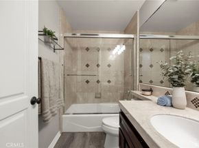 401 Bernard Street 211, Costa Mesa CA 92627