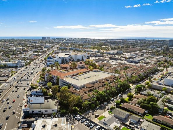 401 Bernard Street 211, Costa Mesa CA 92627
