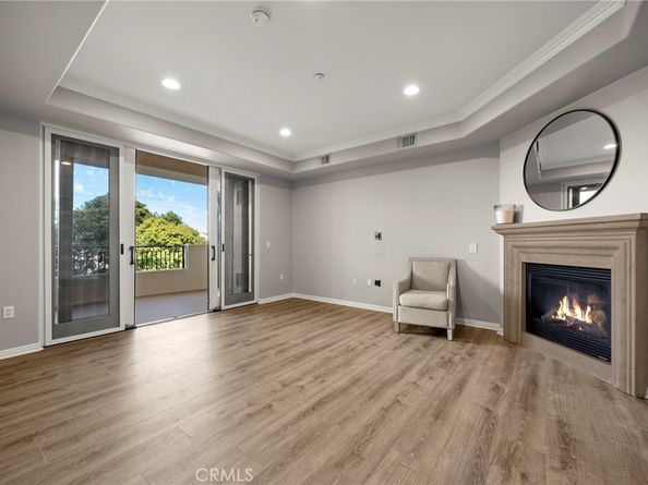 401 Bernard Street 211, Costa Mesa CA 92627