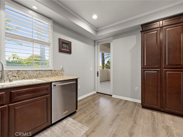 401 Bernard Street 211, Costa Mesa CA 92627
