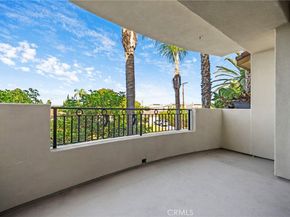 401 Bernard Street 211, Costa Mesa CA 92627