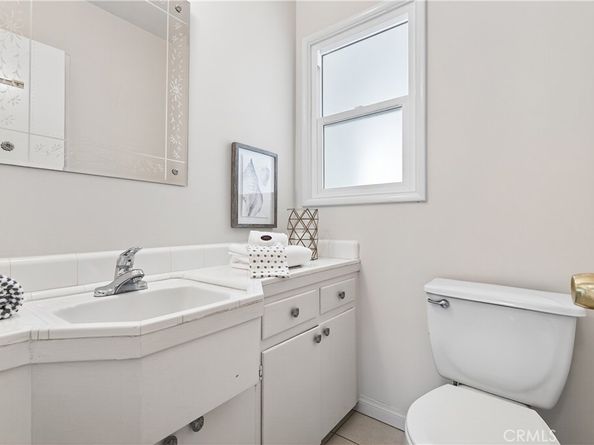 1005 W 20th, Santa Ana CA 92706