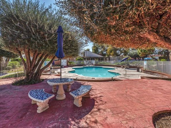 2521 W Sunflower H2, Santa Ana CA 92704