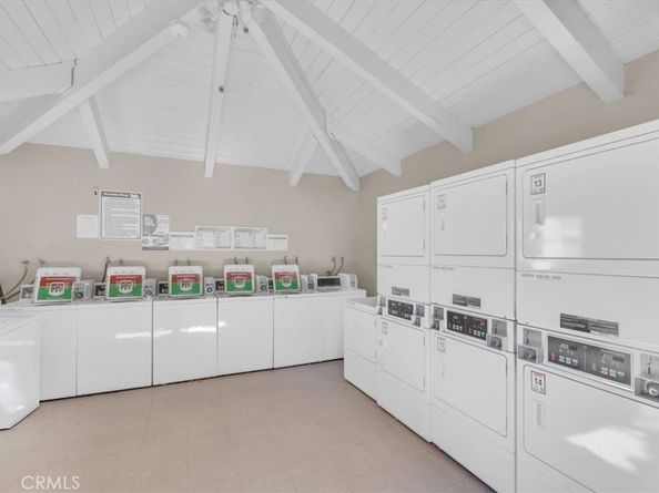 2521 W Sunflower H2, Santa Ana CA 92704