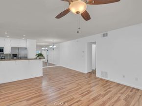 2521 W Sunflower H2, Santa Ana CA 92704
