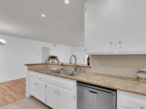 2521 W Sunflower H2, Santa Ana CA 92704