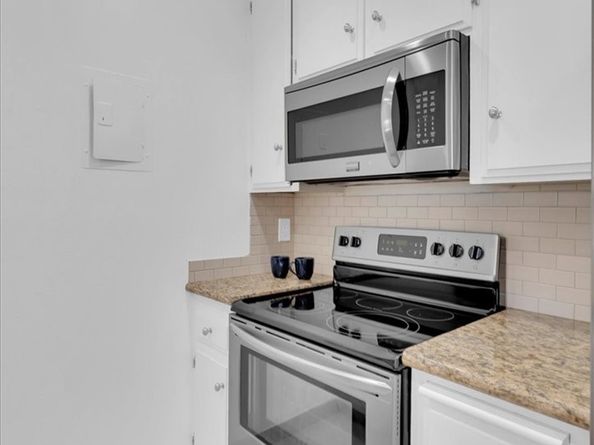 2521 W Sunflower H2, Santa Ana CA 92704