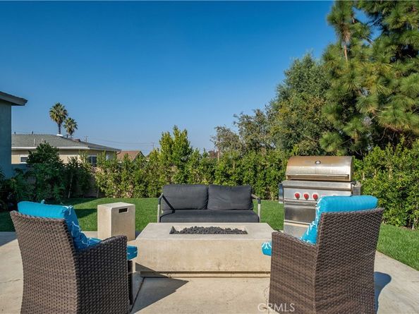 25710 Crest Road, Torrance CA 90505