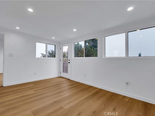 25710 Crest Road, Torrance CA 90505