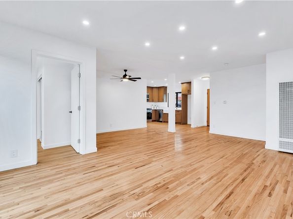 25710 Crest Road, Torrance CA 90505