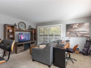 6000 Bixby Village Drive 15, Long Beach CA 90803