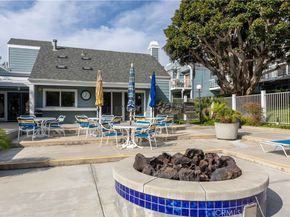 6000 Bixby Village Drive 15, Long Beach CA 90803