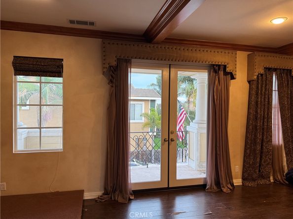 2119 Ridgeview Terrace, Signal Hill CA 90755