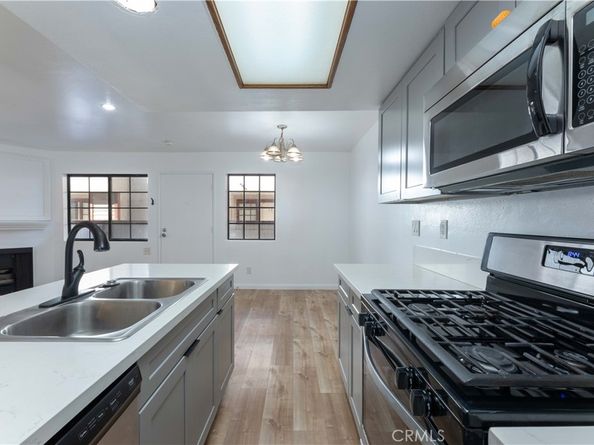 15946 Vanowen Street 103, Van Nuys CA 91406