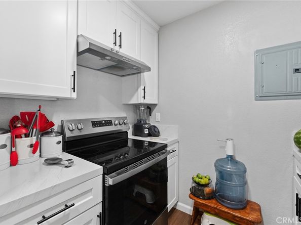 2511 W Sunflower P4, Santa Ana CA 92704