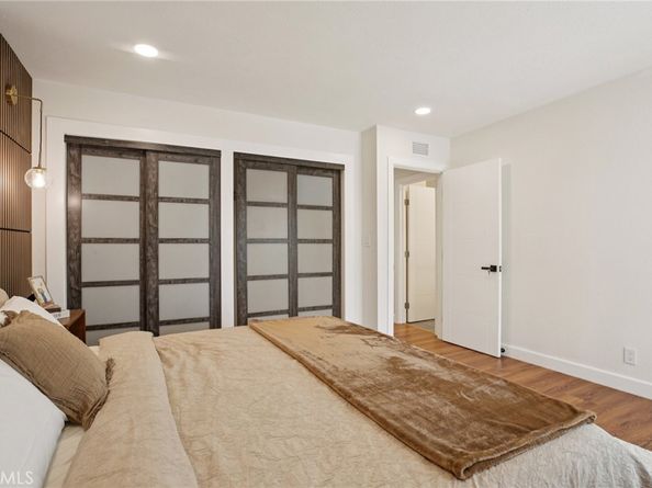 1533 W San Lorenzo Ave, Santa Ana CA 92704