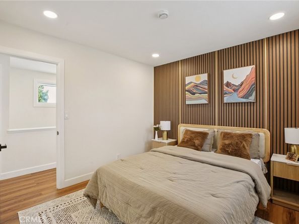 1533 W San Lorenzo Ave, Santa Ana CA 92704