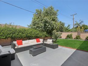1533 W San Lorenzo Ave, Santa Ana CA 92704