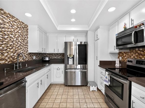 13624 La Jolla Circle H, La Mirada CA 90638