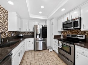 13624 La Jolla Circle H, La Mirada CA 90638