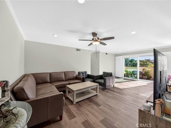 13624 La Jolla Circle H, La Mirada CA 90638