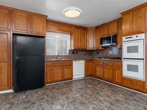 831 Roswell Avenue, Long Beach CA 90804