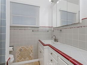 831 Roswell Avenue, Long Beach CA 90804