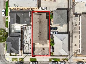 911 E 10th Street, Long Beach CA 90813