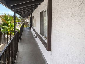 911 E 10th Street, Long Beach CA 90813