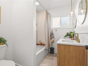 3842 Knoxville, Long Beach CA 90808