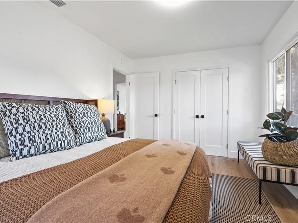 3842 Knoxville, Long Beach CA 90808