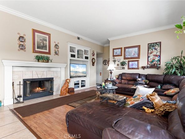 7572 E Endemont Court, Anaheim Hills CA 92808