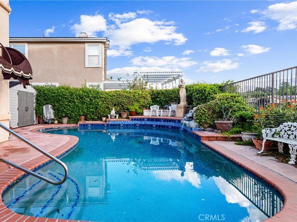7572 E Endemont Court, Anaheim Hills CA 92808