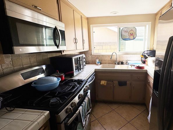 1712 N Glenview Avenue, Anaheim CA 92807