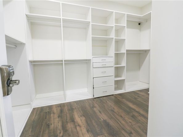 2850 N Stone Pine, Santa Ana CA 92706