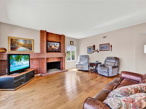 197 N Buckskin Way, Orange CA 92869