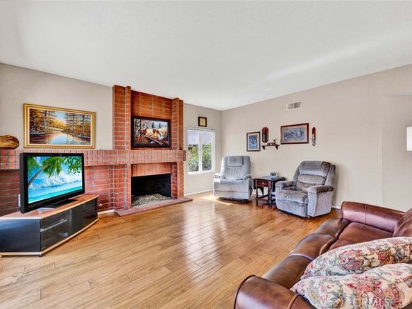 197 N Buckskin Way, Orange CA 92869