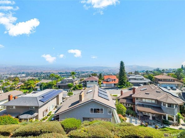 197 N Buckskin Way, Orange CA 92869