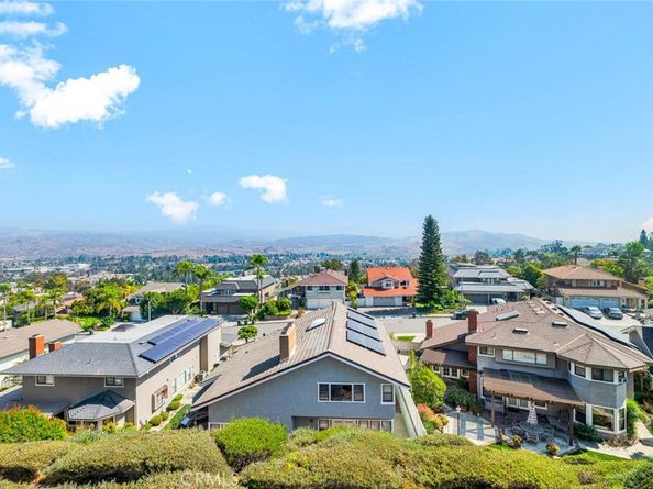 197 N Buckskin Way, Orange CA 92869